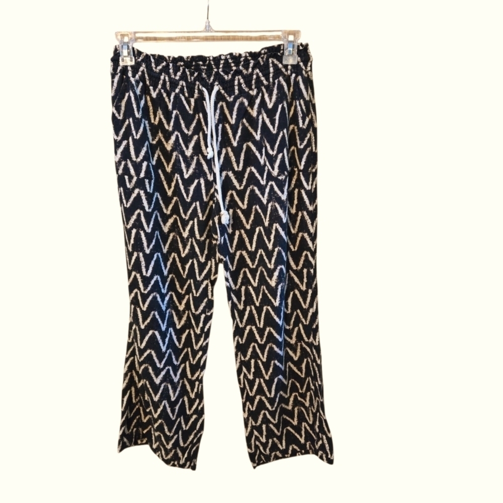 Cali 1850 Los Angeles Black and White Zigzag Patterned FlaredPants Women size XL
